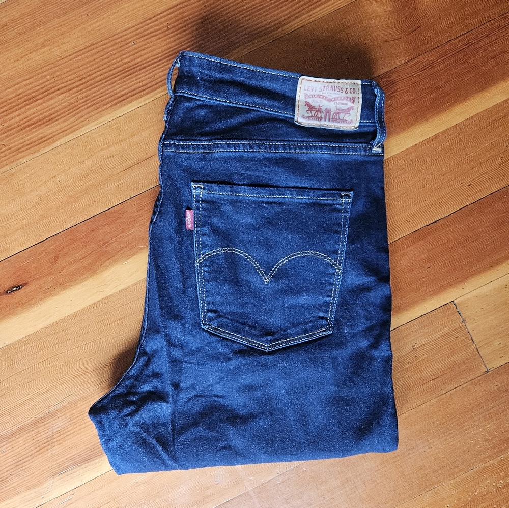 Levi's 721 High Rise Skinny, Size 32
